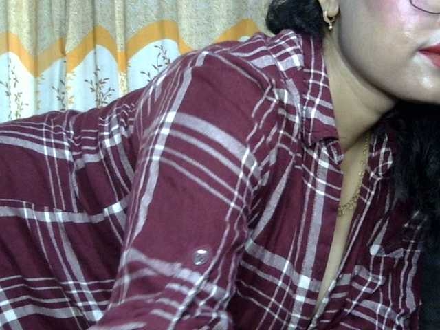 lima11 live cam on BongaCams