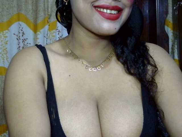 lima11 live cam on BongaCams