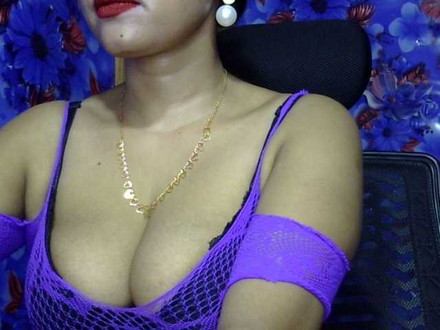 lima11 live cam on BongaCams