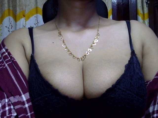 Nusrat-Mimi live cam preview