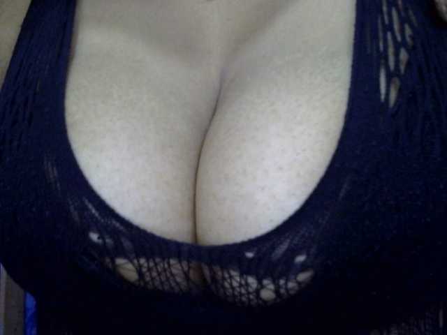 lima11 live cam on BongaCams