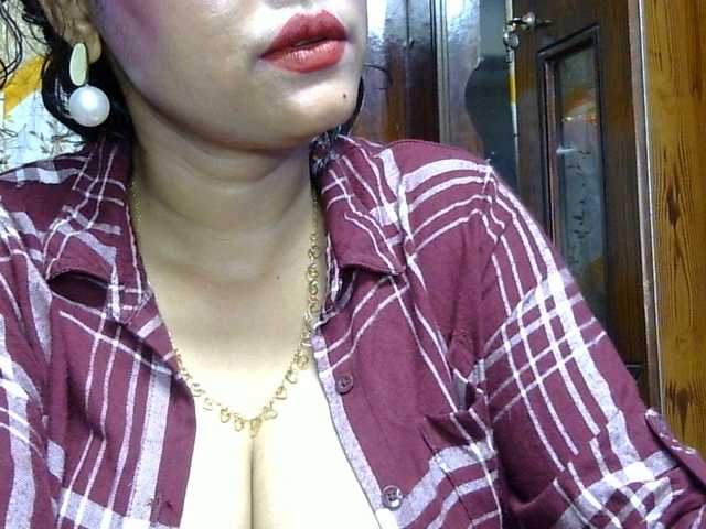 Nusrat-Mimi live cam preview