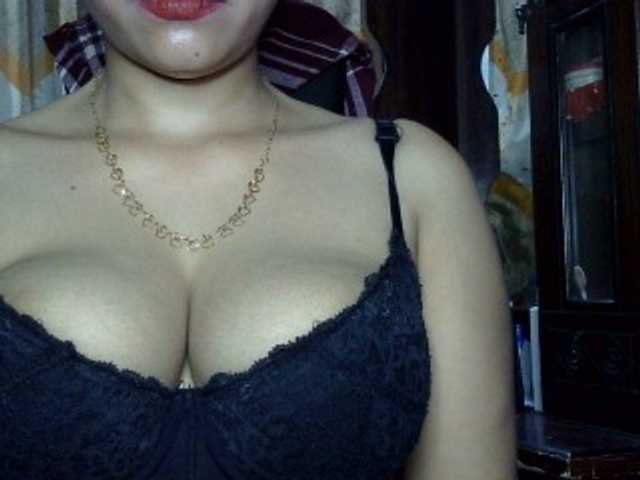 lima11 live cam on BongaCams