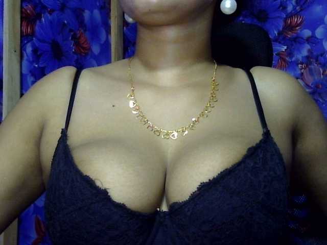 lima11 live webcam show