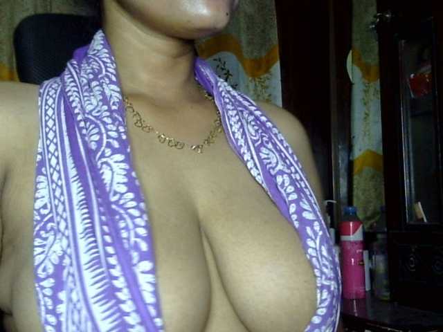 lima11 live cam on BongaCams