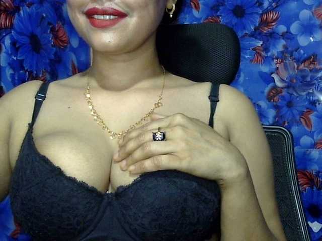 lima11 live cam on BongaCams