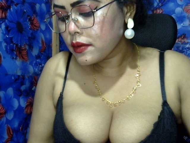 lima11 live webcam show