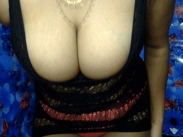 lima11 live cam on BongaCams