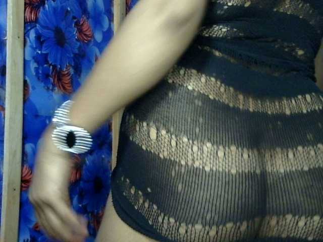 lima11 live cam on BongaCams
