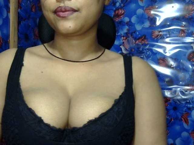 lima11 live cam on BongaCams