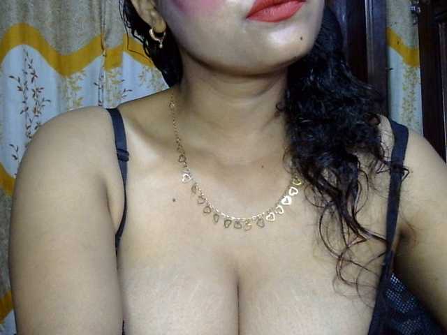 lima11 live cam on BongaCams