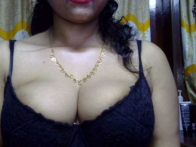 Nusrat-Mimi live cam preview