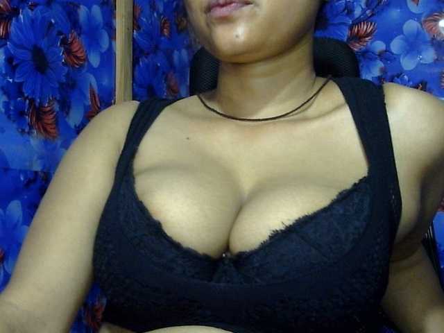 lima11 live cam on BongaCams