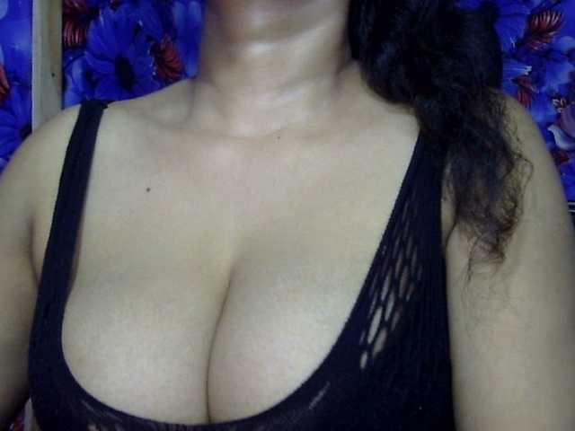 lima11 live webcam show