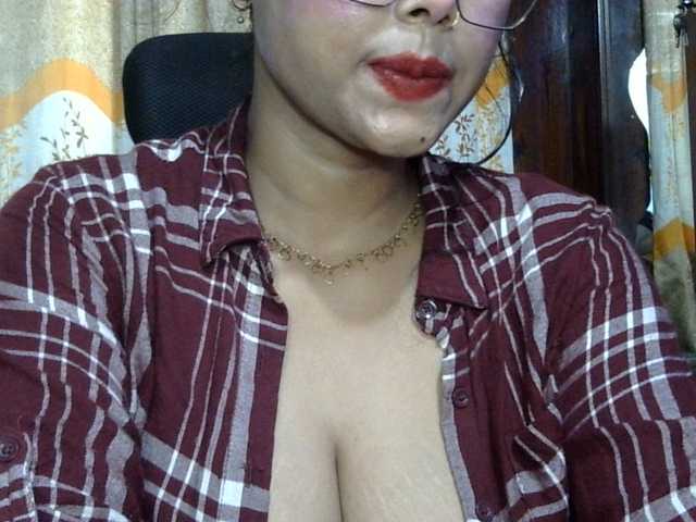 Nusrat-Mimi live cam preview