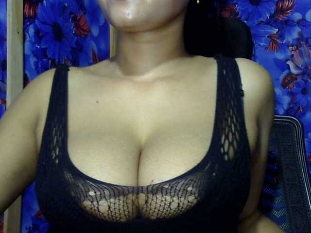lima11 live webcam show