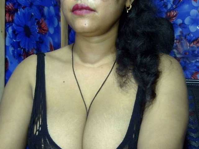 lima11 live cam on BongaCams