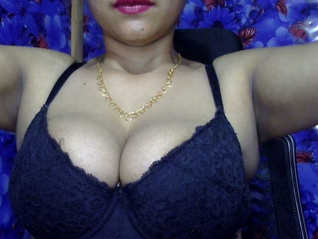 Nusrat-Mimi live webcam show
