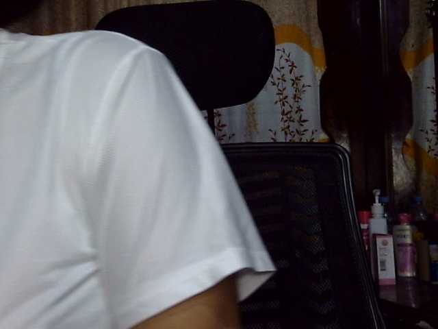 lima11 live cam on BongaCams