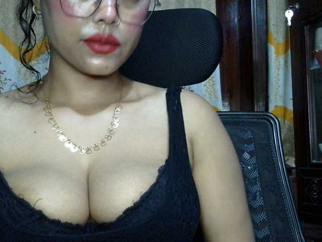 Nusrat-Mimi live cam preview