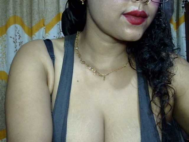 Nusrat-Mimi live cam preview