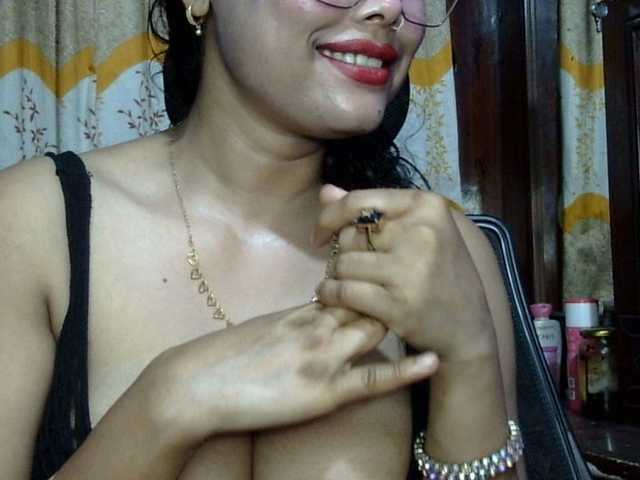 lima11 live cam on BongaCams