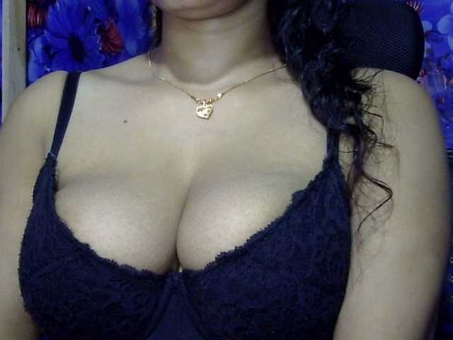 lima11 live webcam show