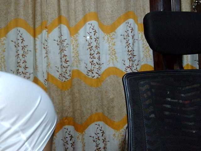 lima11 live cam on BongaCams