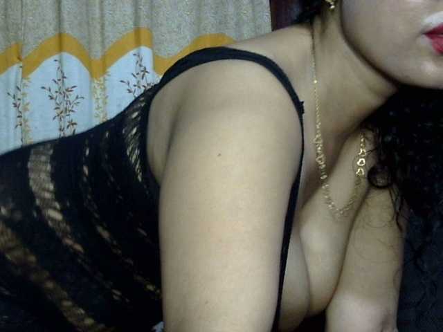 lima11 live cam on BongaCams
