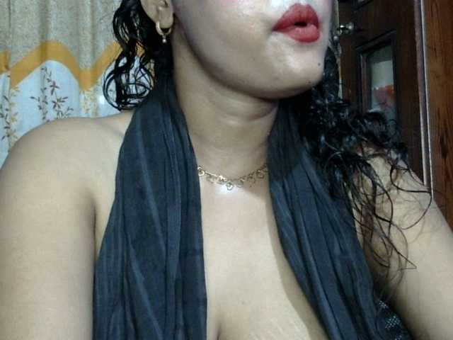 lima11 live cam on BongaCams