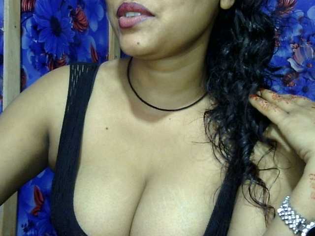 lima11 live cam on BongaCams