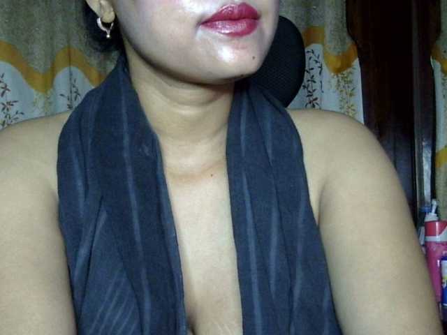 lima11 live cam on BongaCams