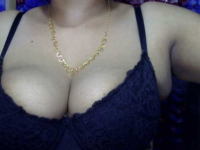 lima11 live webcam show