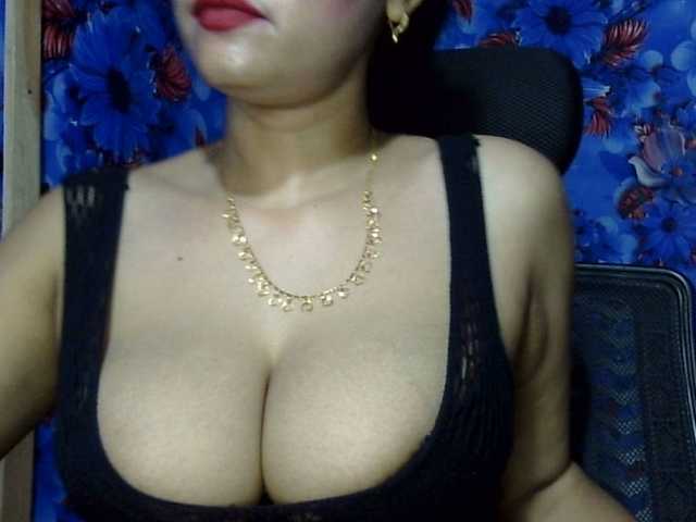 lima11 live cam on BongaCams