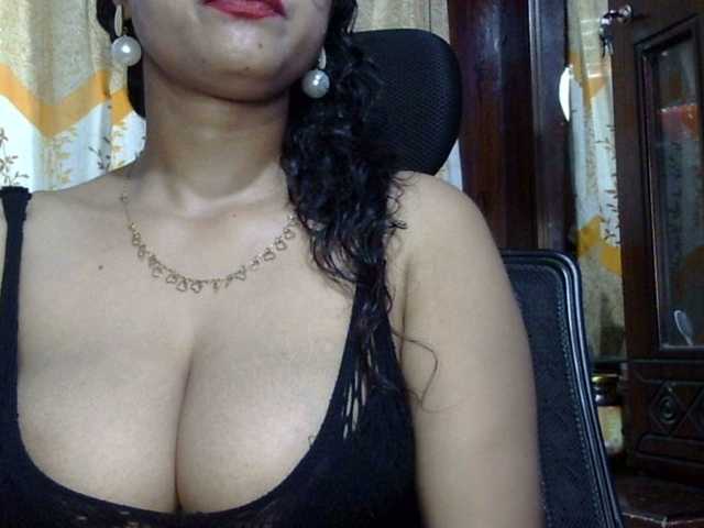 Nusrat-Mimi live cam preview