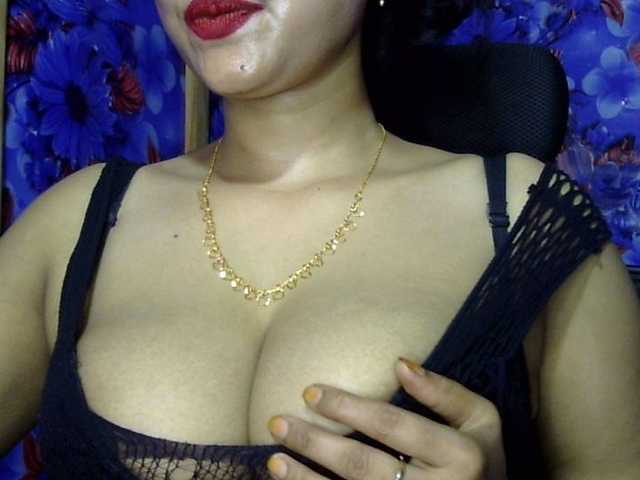 lima11 live cam on BongaCams