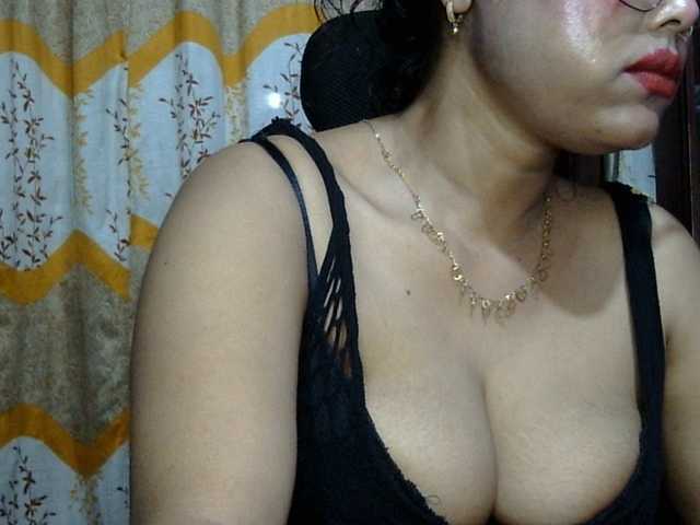 Nusrat-Mimi live cam preview
