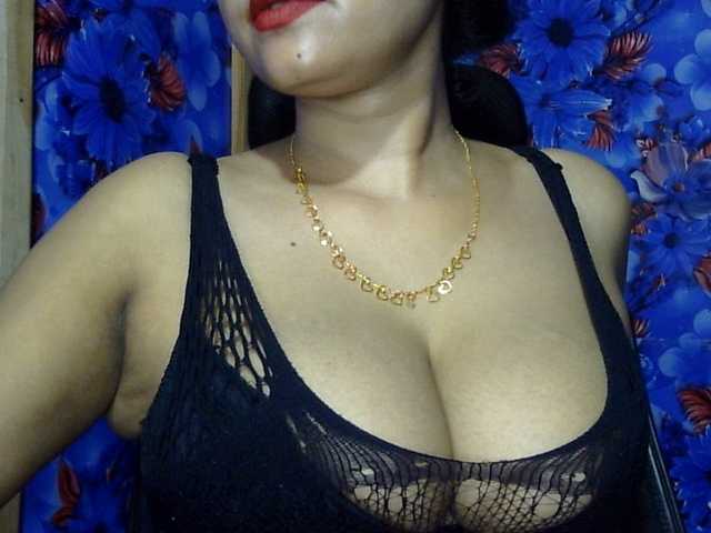 lima11 live cam on BongaCams