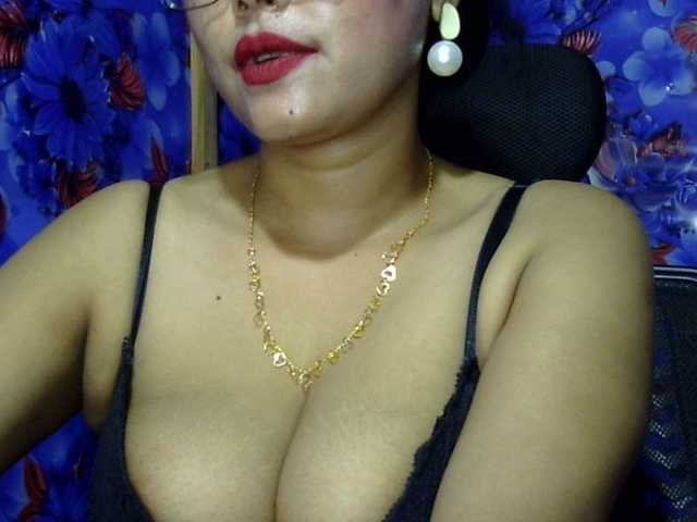 lima11 live webcam show