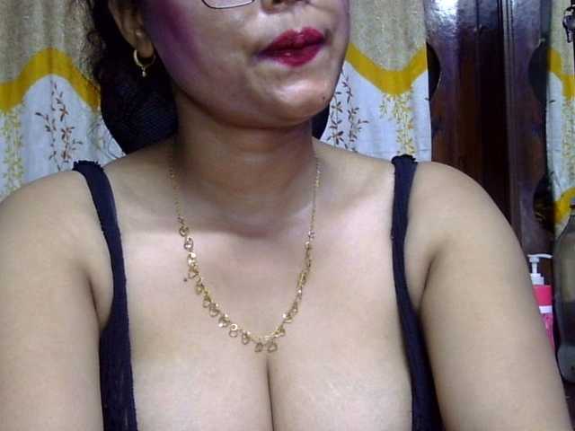 lima11 live cam on BongaCams