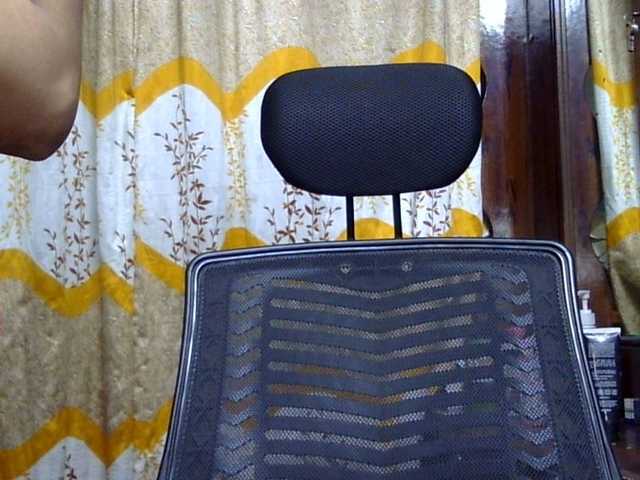 lima11 live cam on BongaCams