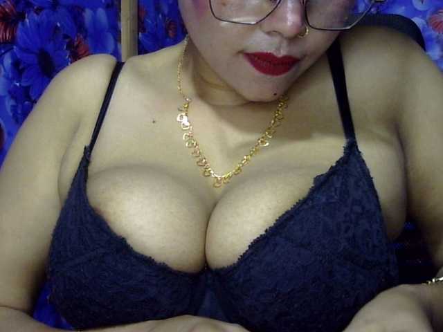 lima11 live webcam show