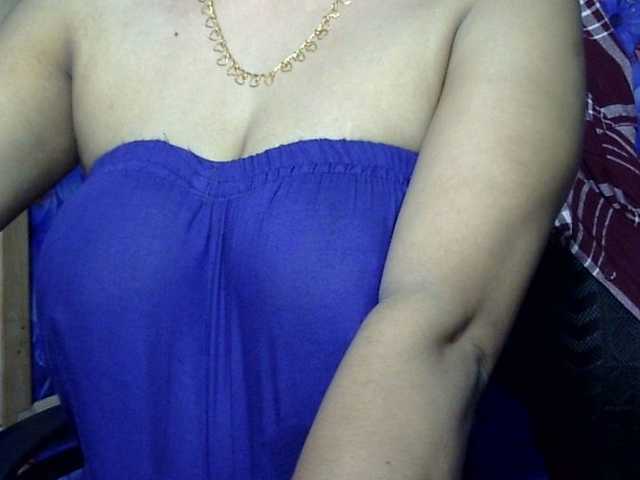 lima11 live cam on BongaCams