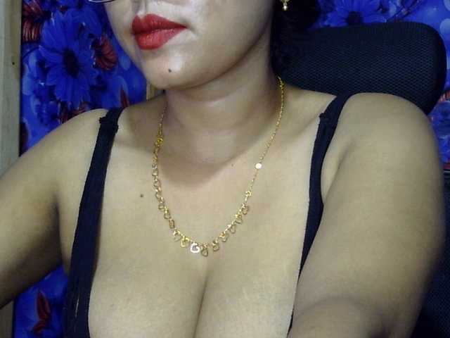 lima11 live cam on BongaCams