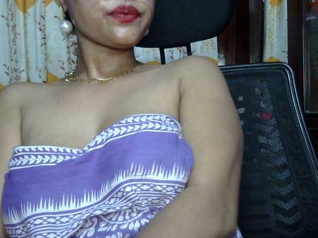 lima11 live cam on BongaCams