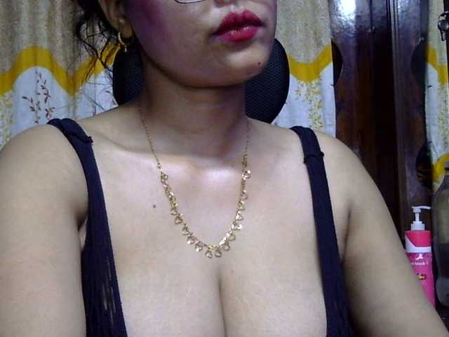 lima11 live cam on BongaCams