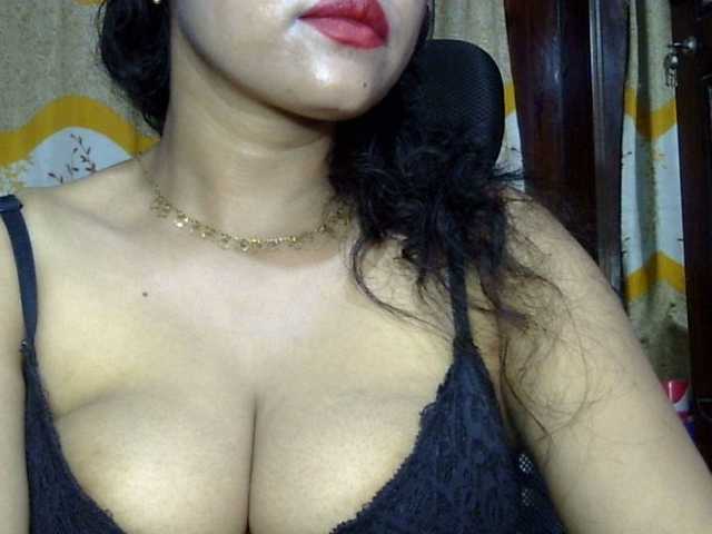 Nusrat-Mimi live cam preview