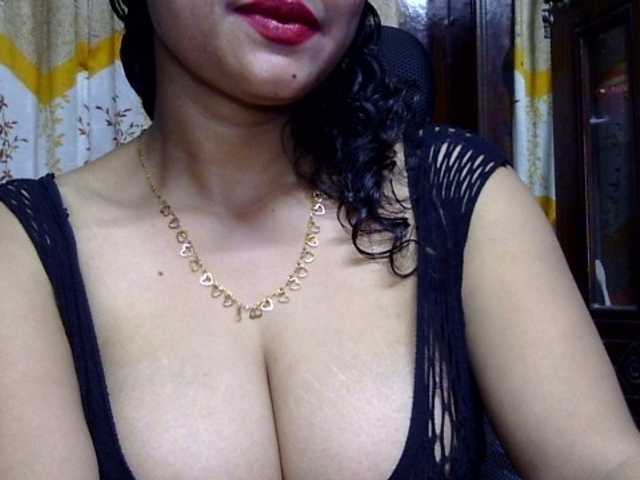 lima11 live cam on BongaCams