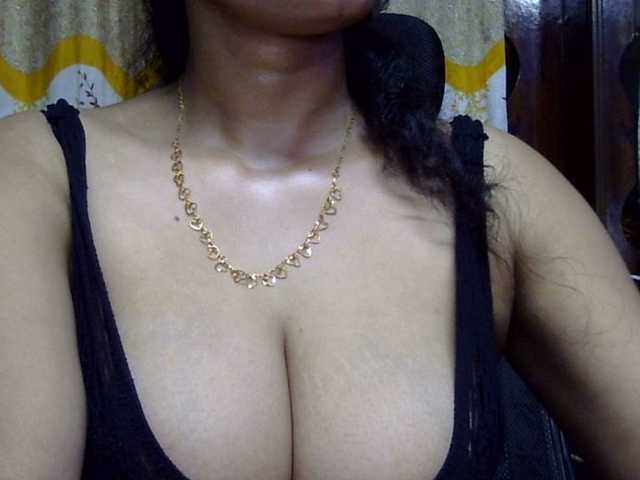 lima11 live cam on BongaCams