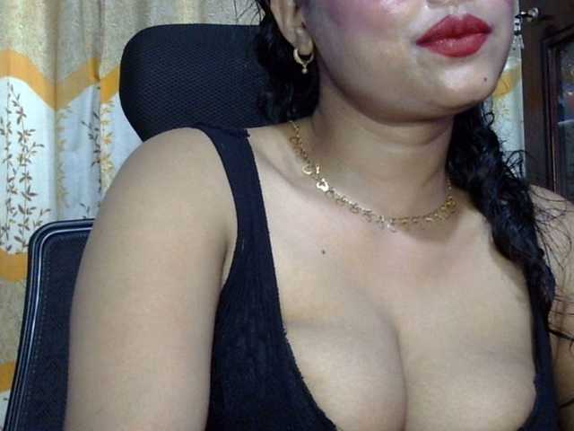 Nusrat-Mimi live cam preview